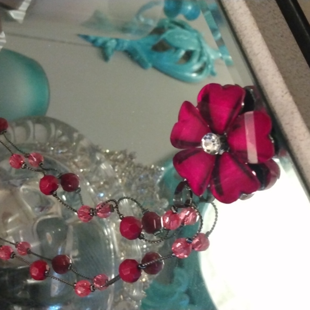 Ref flower necklace and earrings set